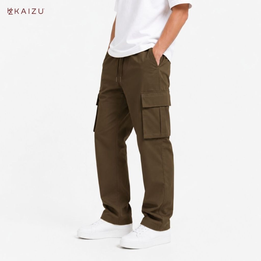 Xyro Cargo Pants by KAIZU
