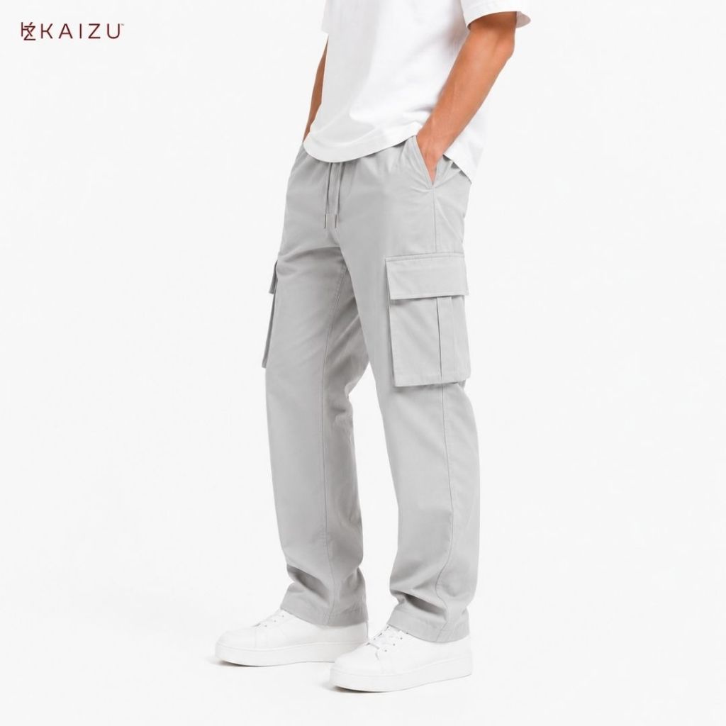 Xyro Cargo Pants by KAIZU